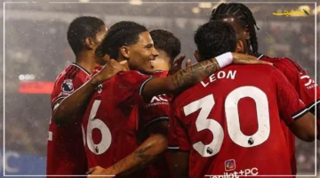 خارج فترة الانتقالات؟ مانشستر يونايتد يتوصل لاتفاق على رحيل لاعبه معارًا في خطوة تثير التساؤلات. 1